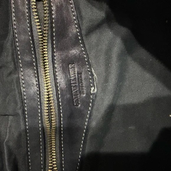 Bolsa Nova “Bella” black leather sling bag - Picture 3 of 4